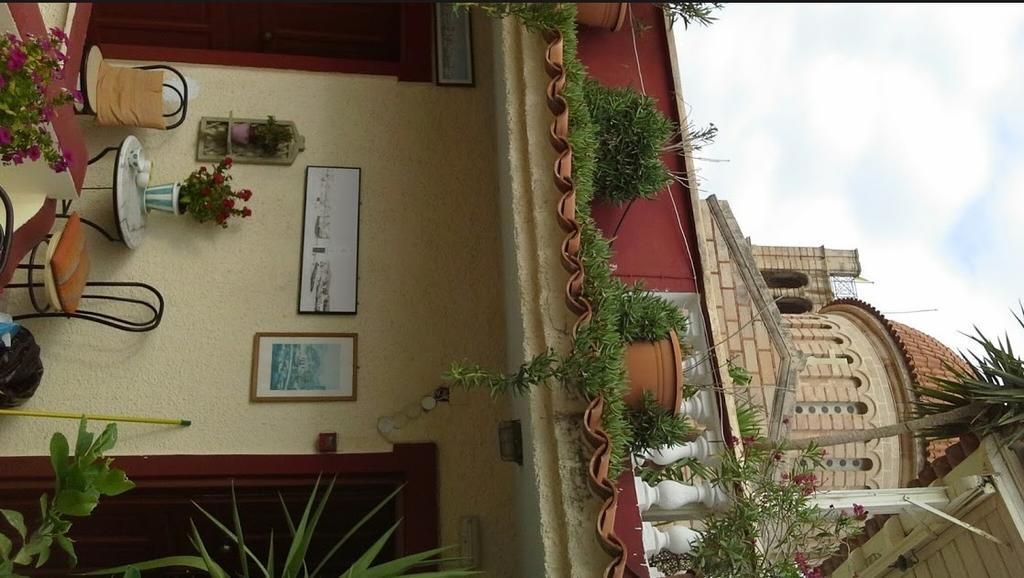 Aeginitiko Archontiko Lägenhet Aegina Exteriör bild